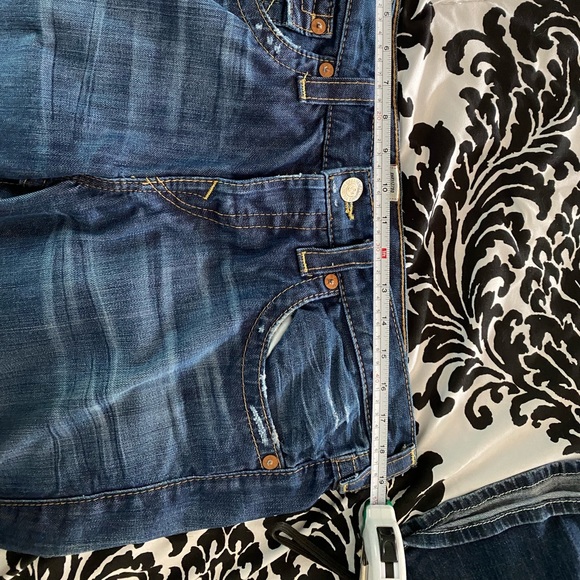 True Religion distressed jeans size 32 - Picture 4 of 6